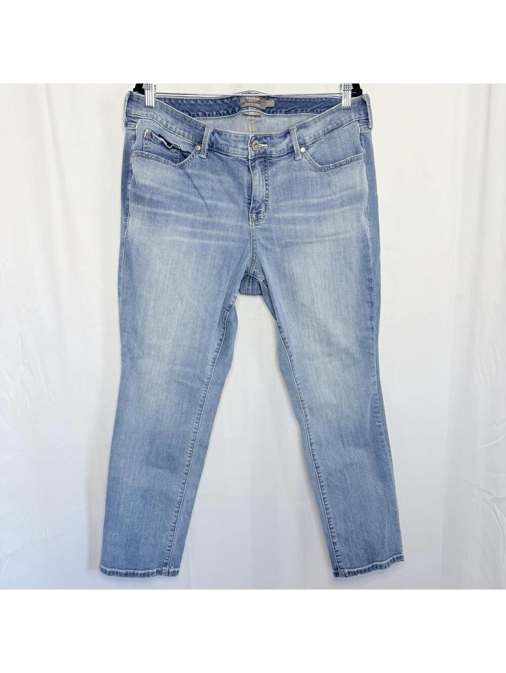 Torrid Light Blue Boyfriend Straight Leg Jeans Vintage Stretch  16R
